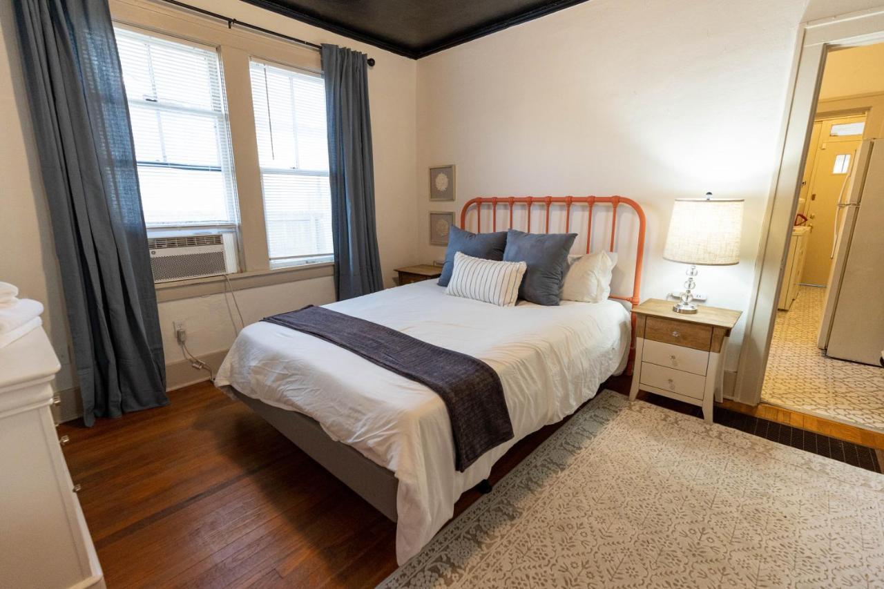 Historic Revival Midtown Memphis Duplex 64 Yes Pets Fast Wifi Free Parking Vila Exterior foto