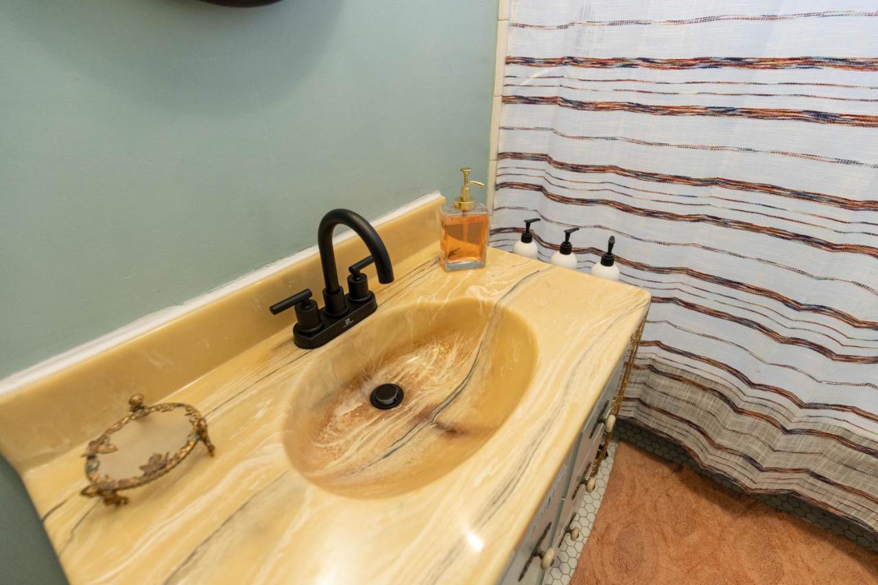 Historic Revival Midtown Memphis Duplex 64 Yes Pets Fast Wifi Free Parking Vila Exterior foto