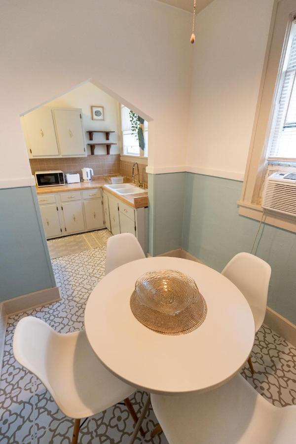 Historic Revival Midtown Memphis Duplex 64 Yes Pets Fast Wifi Free Parking Vila Exterior foto